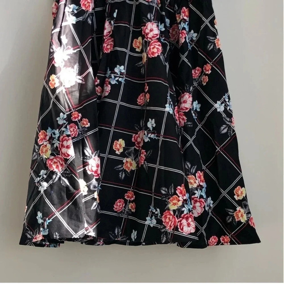 New City Chic Smock Off the Shoulder Dress Picnic bouquet floral print pockets - Picture 10 of 12